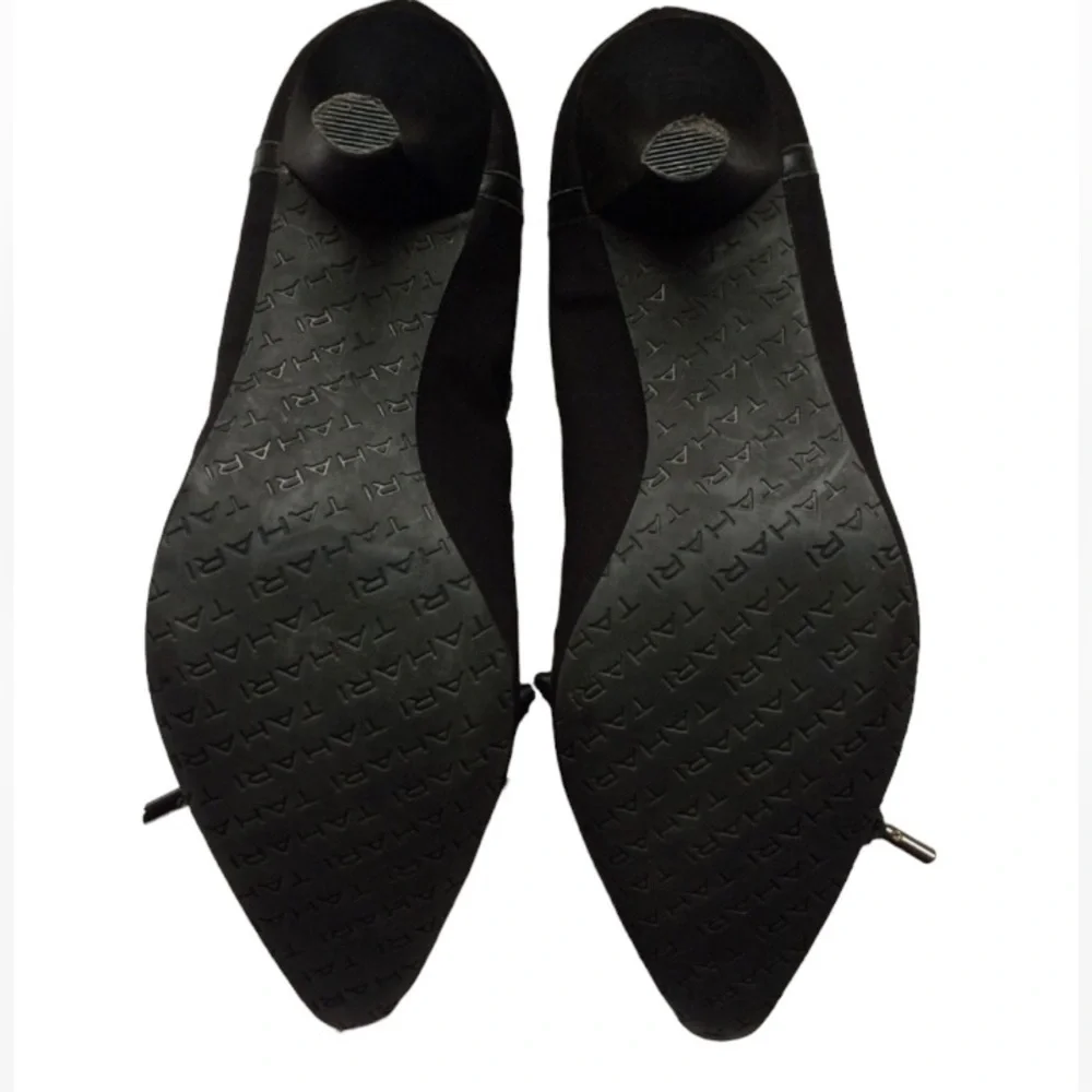 Tahari Bess Heel Pump Bow 6